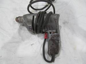 lot 252 image: craftsman drill