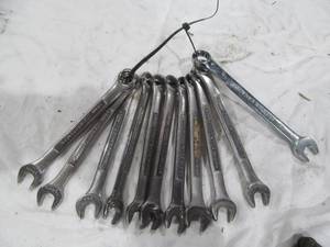 lot 276 image: craftsman wrenches