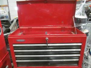 lot 307 image: craftsman stack on tool box