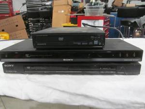 lot 359 image: dvd players