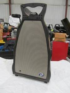 lot 366 image: Road Gear speaker