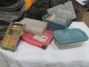 lot 388 image: organizer containers
