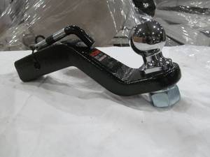 lot 399 image: Curt ball mount hitch