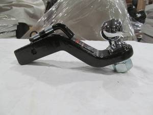 lot 402 image: Curt ball mount hitch