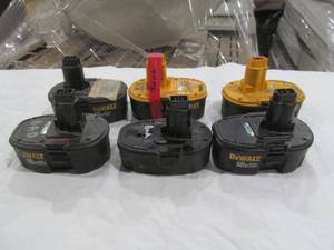 lot 411 image: Dewalt battery