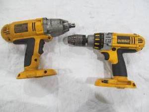 lot 420 image: Dewalt tools