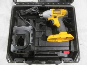 lot 436 image: Dewalt tool