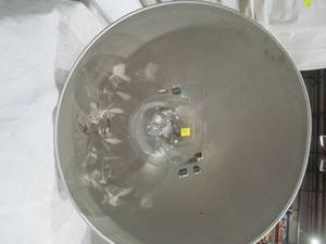 lot 476 image: light
