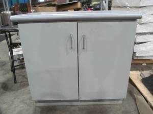 lot 492 image: cabinet