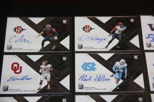 lot 15 image: 2017 Elite Rookie Lot Auto  10 Autographed Rookie Cards