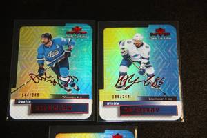 lot 31 image: 2019-20 MVP Hockey Stanley Cup Edition Colors Lot  3 Cards