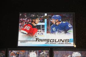 lot 34 image: 2019-20 Upper Deck Young Guns Rookie Card Lot  11 Cards
