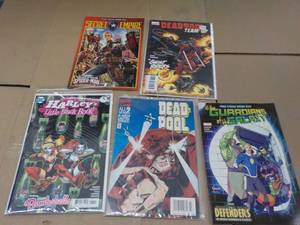 lot 30 image: Marvel and DC Comic...