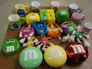 lot 65 image: M & M Easter Lot...