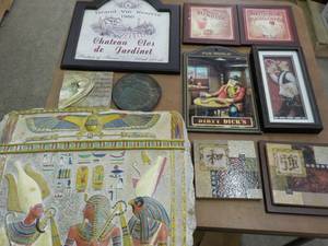 lot 79 image: Home Dcor...