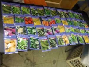 lot 148 image: 48 pkgs Better Homes and Gardens Or...