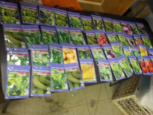 lot 151 image: 48 pkgs Better Homes and Gardens Or...