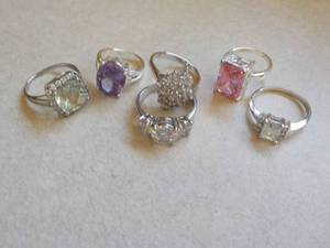 lot 134 image: 6 Rings...