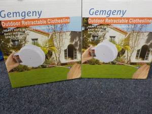 lot 183 image: Set of 2 Gemgeny Outdoor Retractabl...