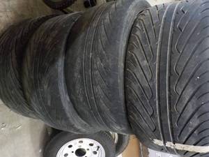 lot 222 image: Set of 4 Tires ES100 27535ZR18-95W...