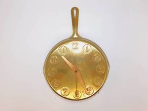 lot 41 image: Pan Clock Decoration
