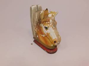 lot 43 image: Vintage Horse Head