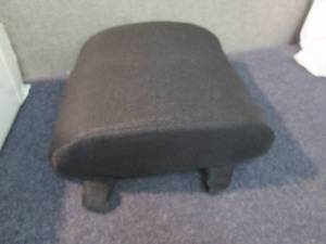 lot 117 image: Memory Foam Back Cushion with Adjus...
