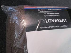 lot 130 image: Loveseat Slipcover...