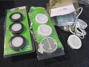 lot 167 image: 3-3pks of CE Puck Lights Z2...