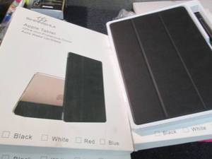 lot 222 image: 3 Apple Tablet Cases in Black...