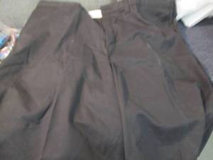 lot 248 image: Mens Dickies Size 44 Black Shorts N...