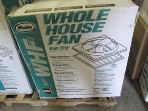 lot 297 image: Master Flow 4500 CFM 24 inch Direct...