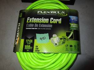lot 40 image: Flexzilla Pro Premium  Extension Cord - 100 ft