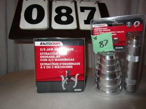 lot 87 image: Auto Craft Bearing Race & Seal Drivers plus Jaw Gear Puller