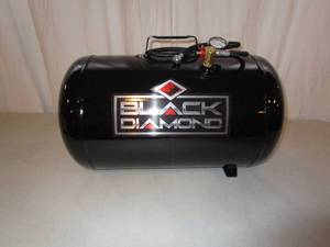 lot 103 image: Black Diamond 10 Gallon Portable Air Tank
