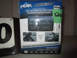 lot 120 image: Peak Charge Card 12V Automatic Battery Charger Maintainer