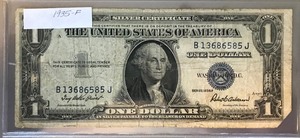 lot 72 image: 1935 F $1 Silver Certificate - B 13686585 J