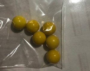lot 119 image: 6 Small Solid Yellow Color Mables