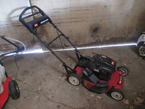 Toro Personal Pace Self Propel Lawn...
