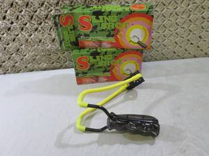 Lot of 2 Sling Shots  EC1...