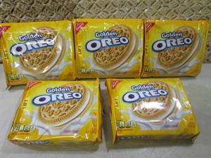 5 Packs of Golden Oreo Cookies Past...