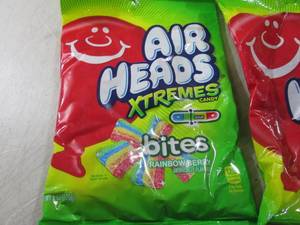 6 Bags of Air Heads Xtremes Bites R...