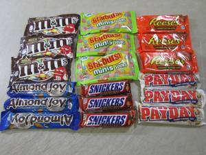 Assorted CandyCandy Bars  B-3...
