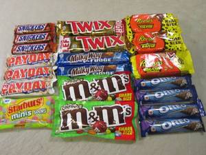 Assorted CandyCandy Bars  B-3...