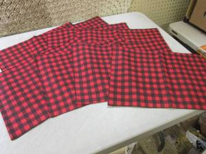 Lot of 8 Place Mats  CSB...