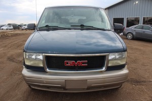 2002 GMC Safari Vans AWD - 112,959 Miles -
