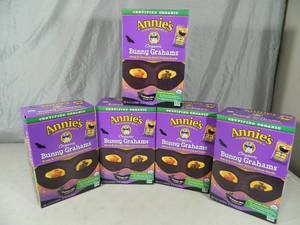 5 New Boxes of Fun Sized Annies Organic Bunny Grahams