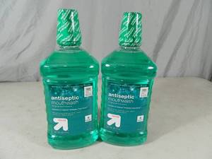 2 New Large Antiseptic Mouthwashes