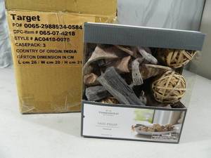 New Case of Threshold Vase Fillers