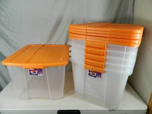 6 NEW Sterilite Totes with Latching Lids